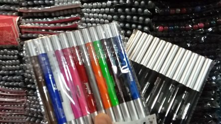 Ladies makeup wholesale market Ladies makeup wholesale market